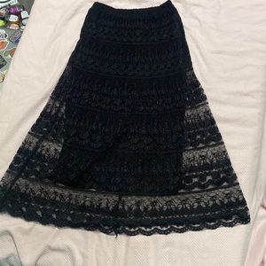 Long laced skirt size m never been used
